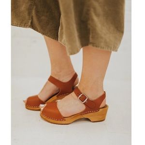 Mia Anja Wooden Brown Leather Clogs